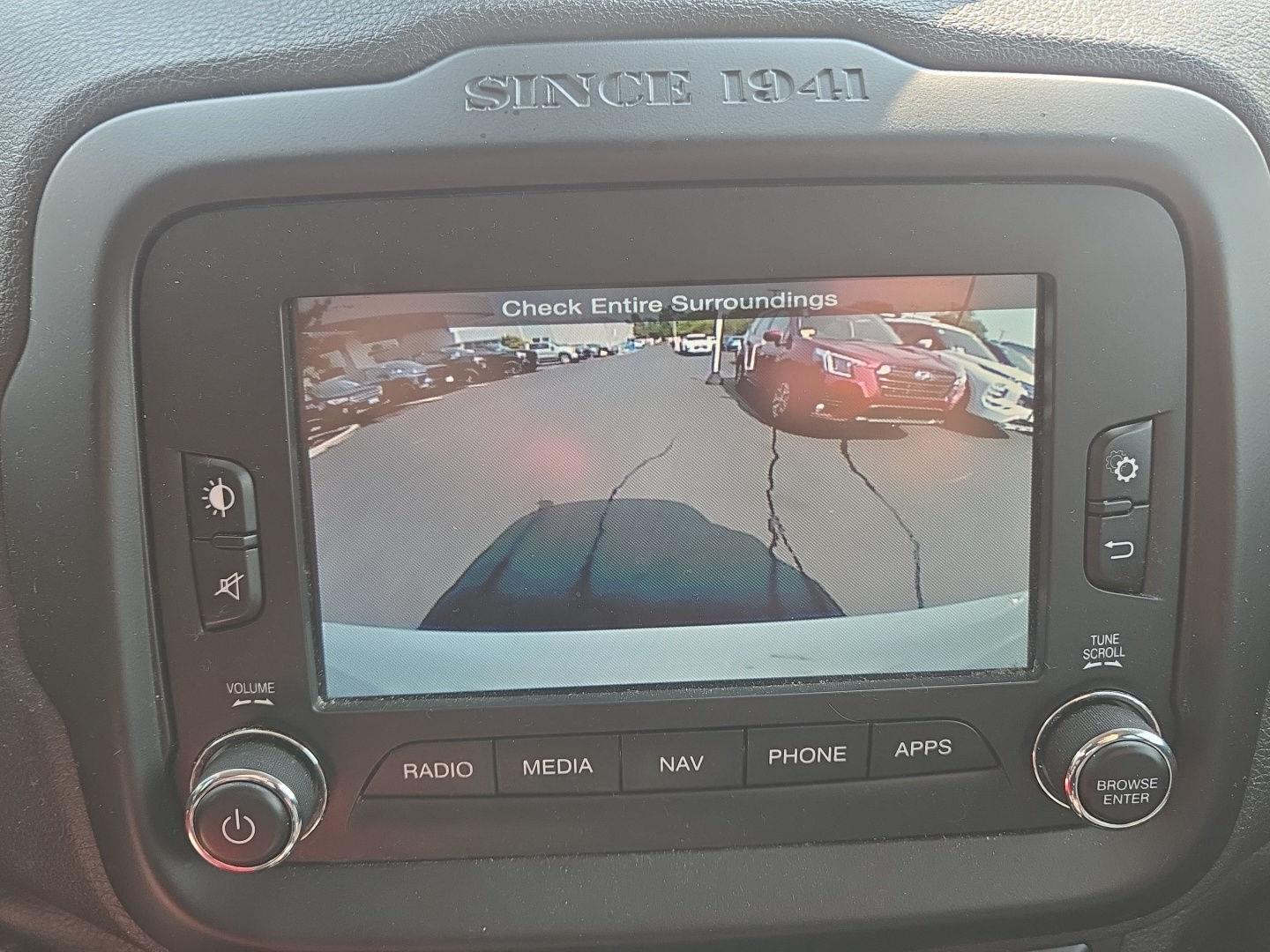 Used 2017 Alpine White Jeep Limited image 4