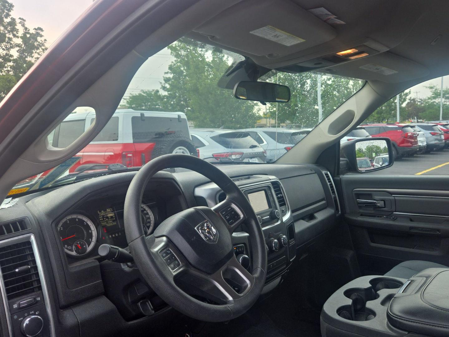 Used 2021 Delmonico Red Pearlcoat Ram SLT image 3