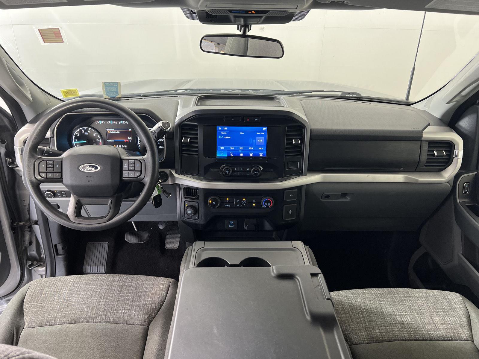 Used 2022 Iconic Silver Ford XLT image 19