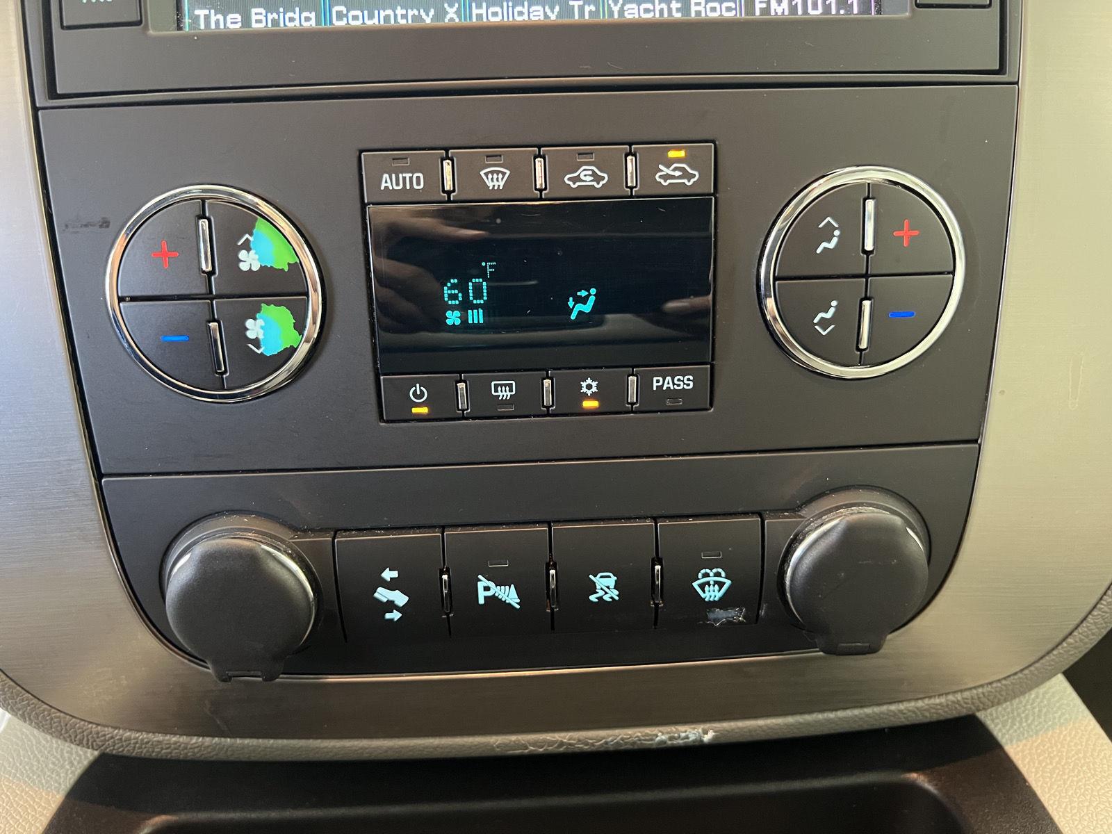Used 2007 Summit White GMC SLT image 14