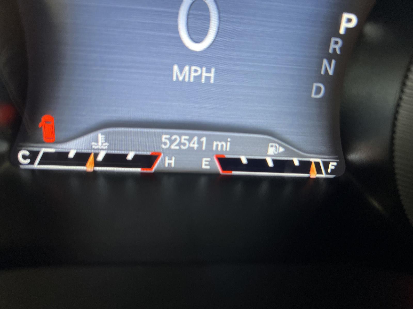 Used 2020 Diamond Black Crystal Pearlcoat Jeep Limited image 12