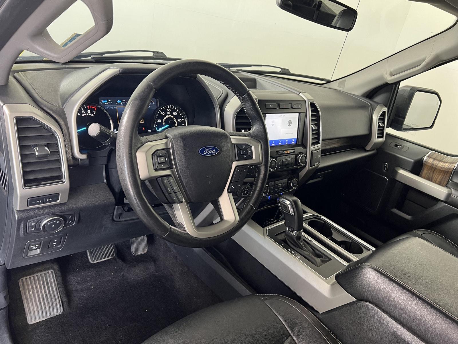 Used 2020 Magnetic Ford LARIAT image 4