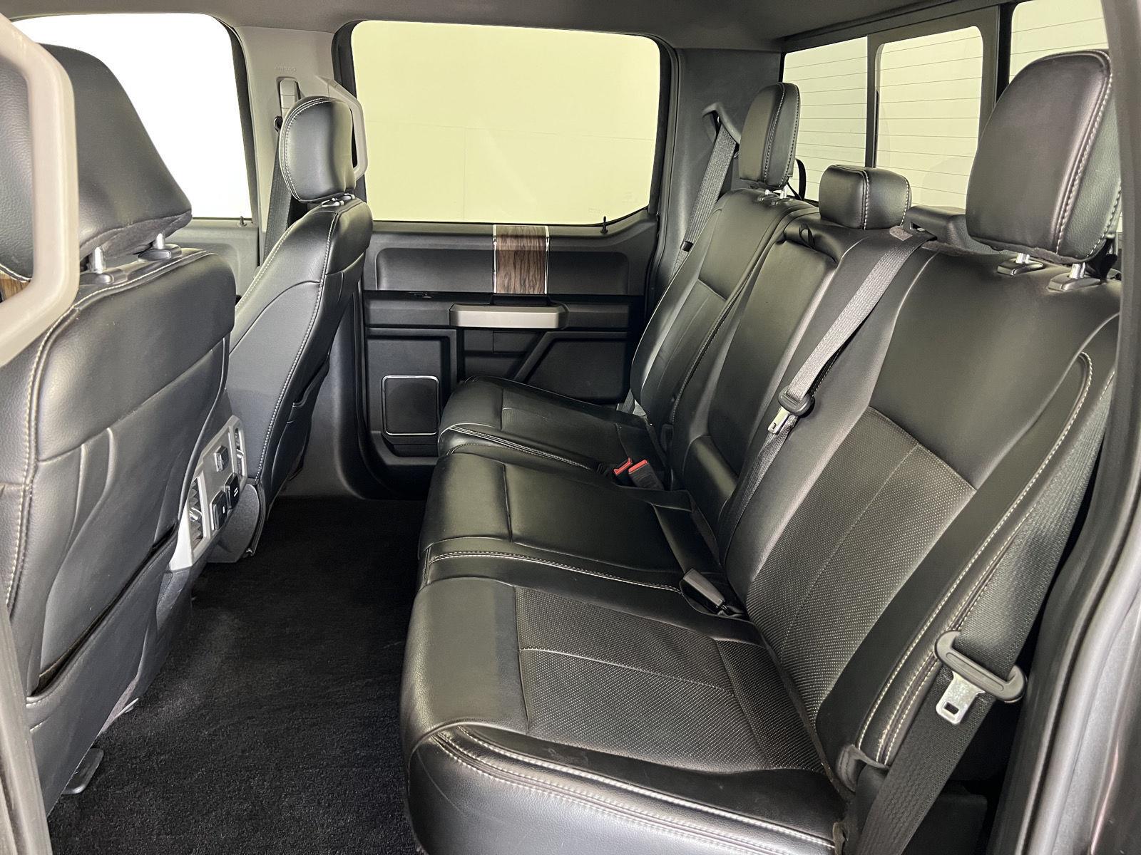 Used 2020 Magnetic Ford LARIAT image 20