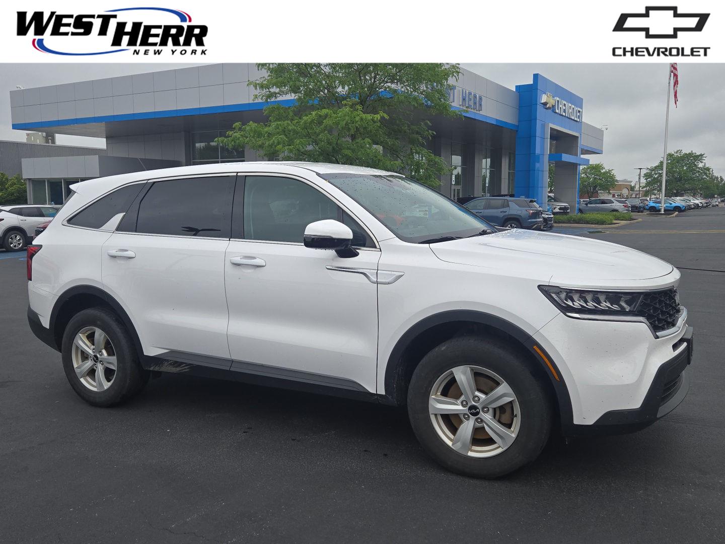  2023 Kia Sorento LX AWD   