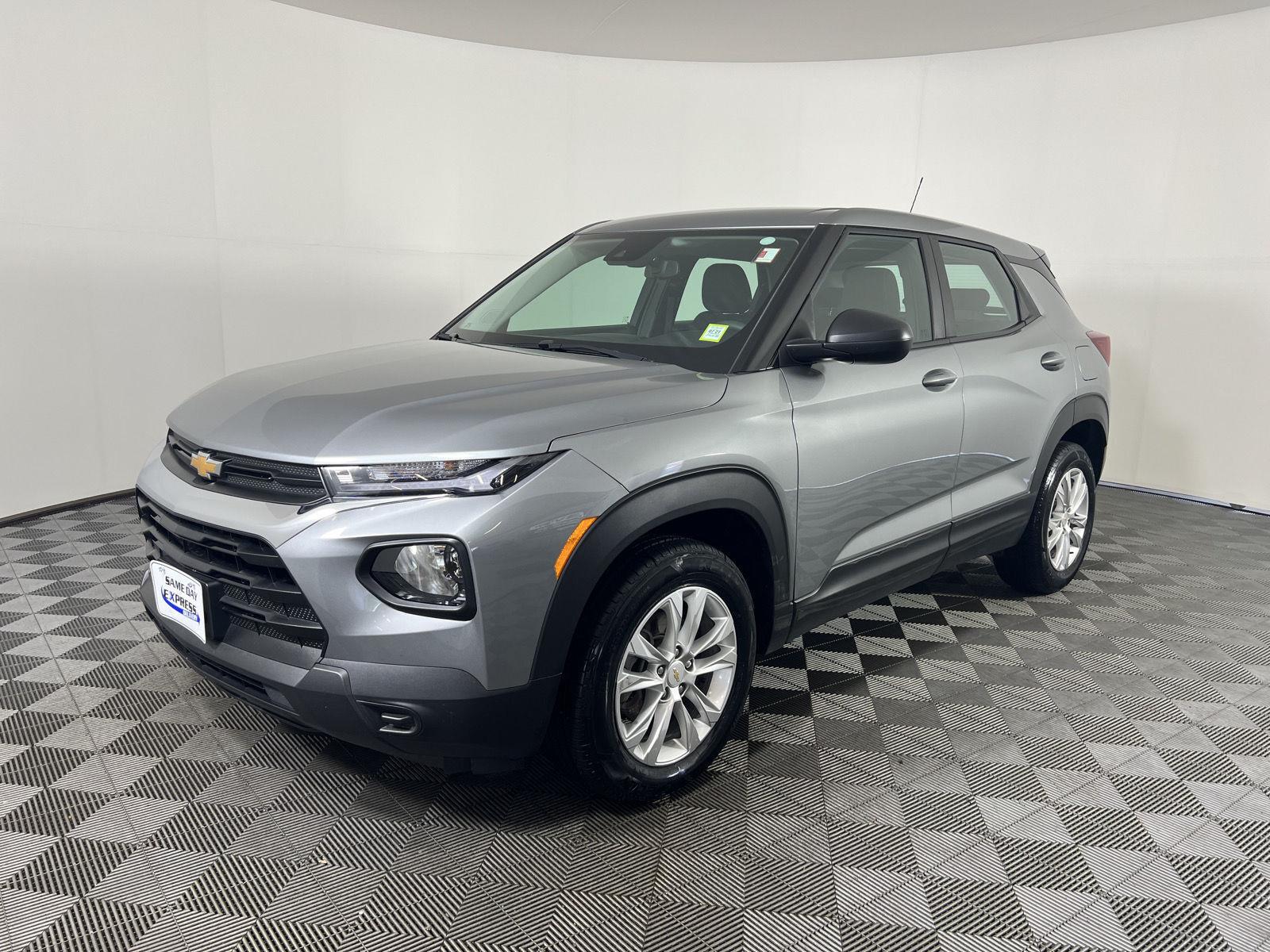 Used 2023 Sterling Gray Metallic Chevrolet LS image 26