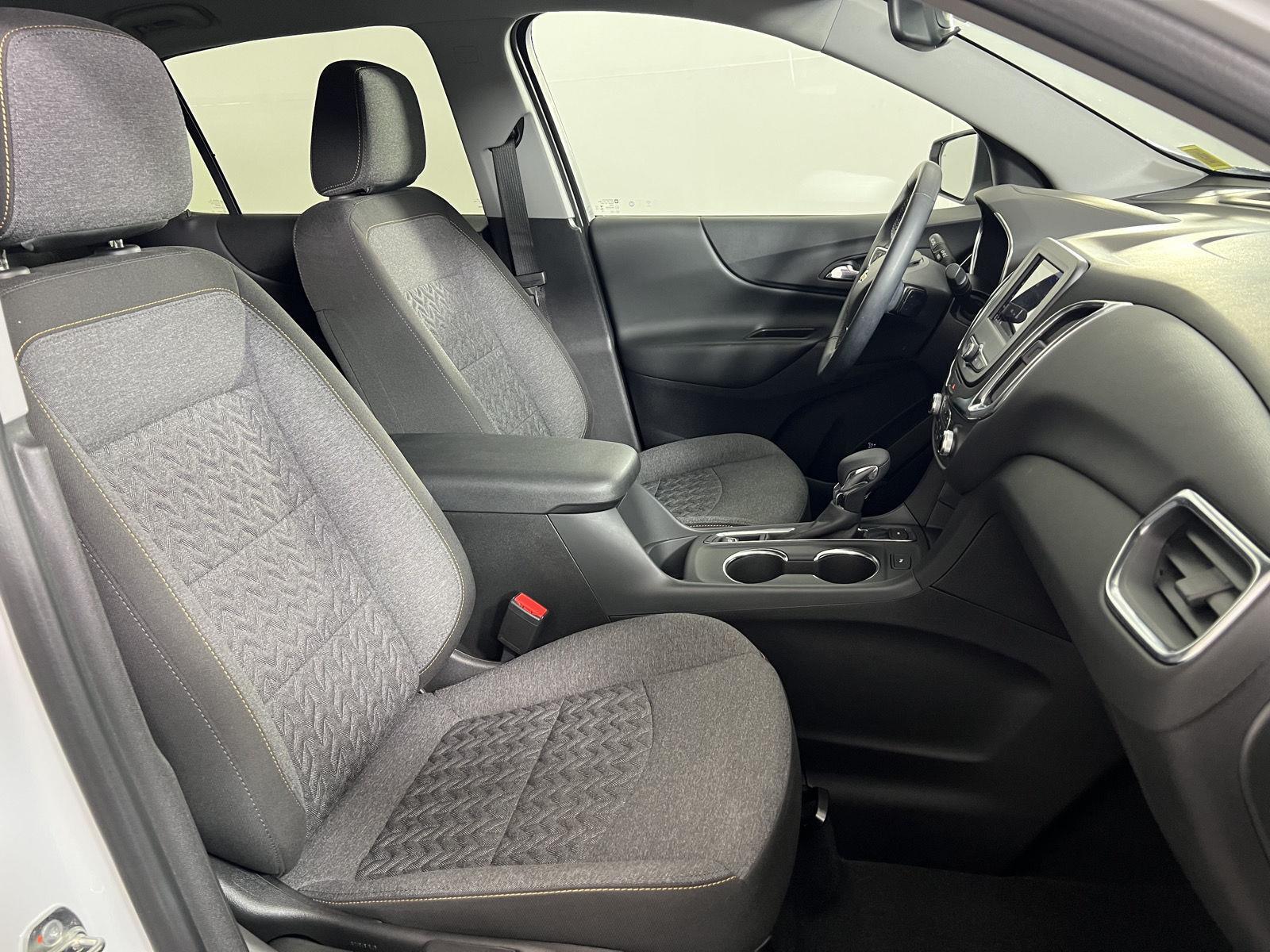 Used 2024 Iridescent Pearl Tricoat Chevrolet LT image 21