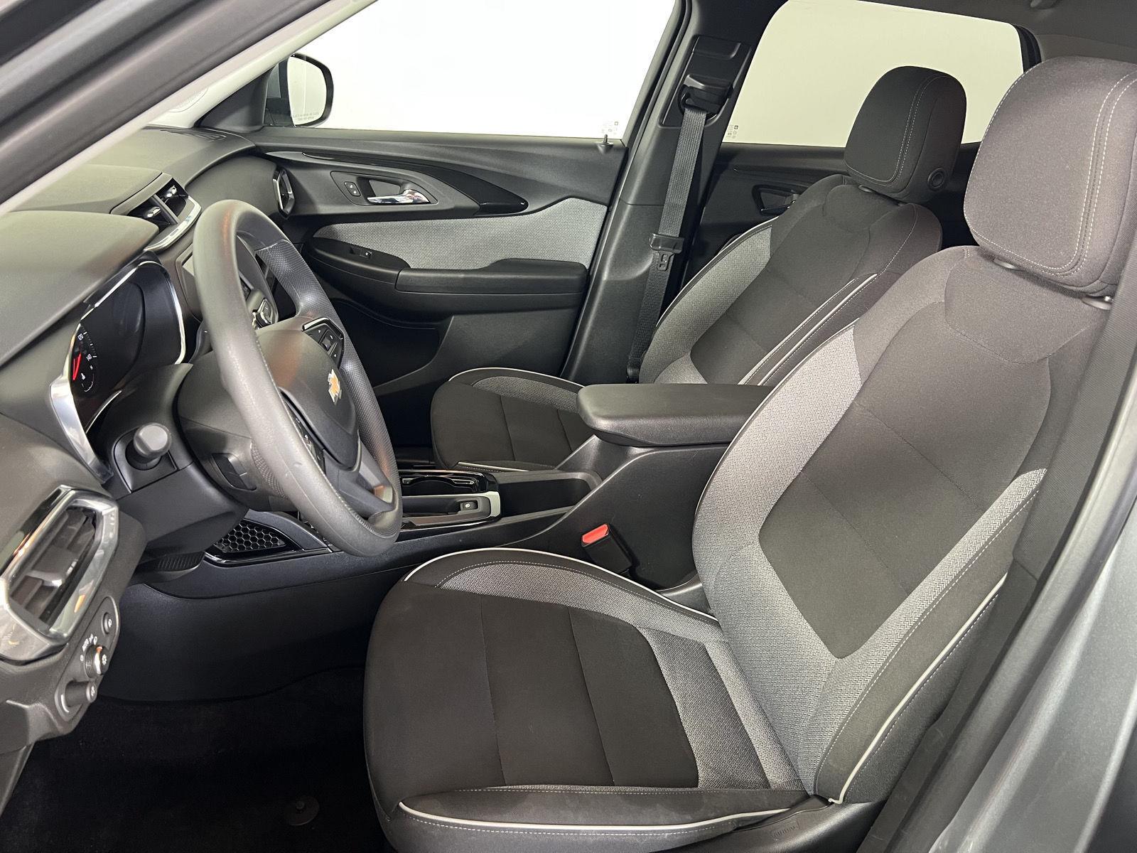 Used 2023 Sterling Gray Metallic Chevrolet LT image 6