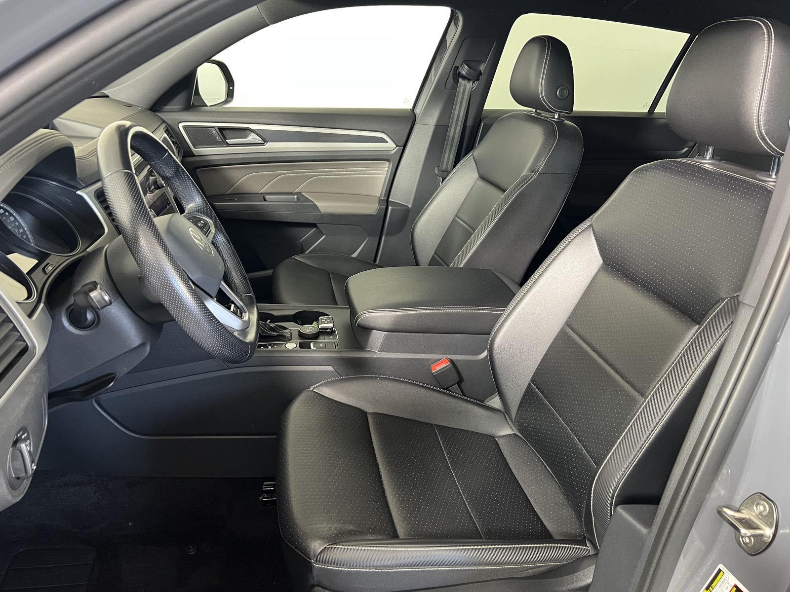 Used 2021 Pure Gray Volkswagen 3.6L V6 SE w/Technology R-Line image 5