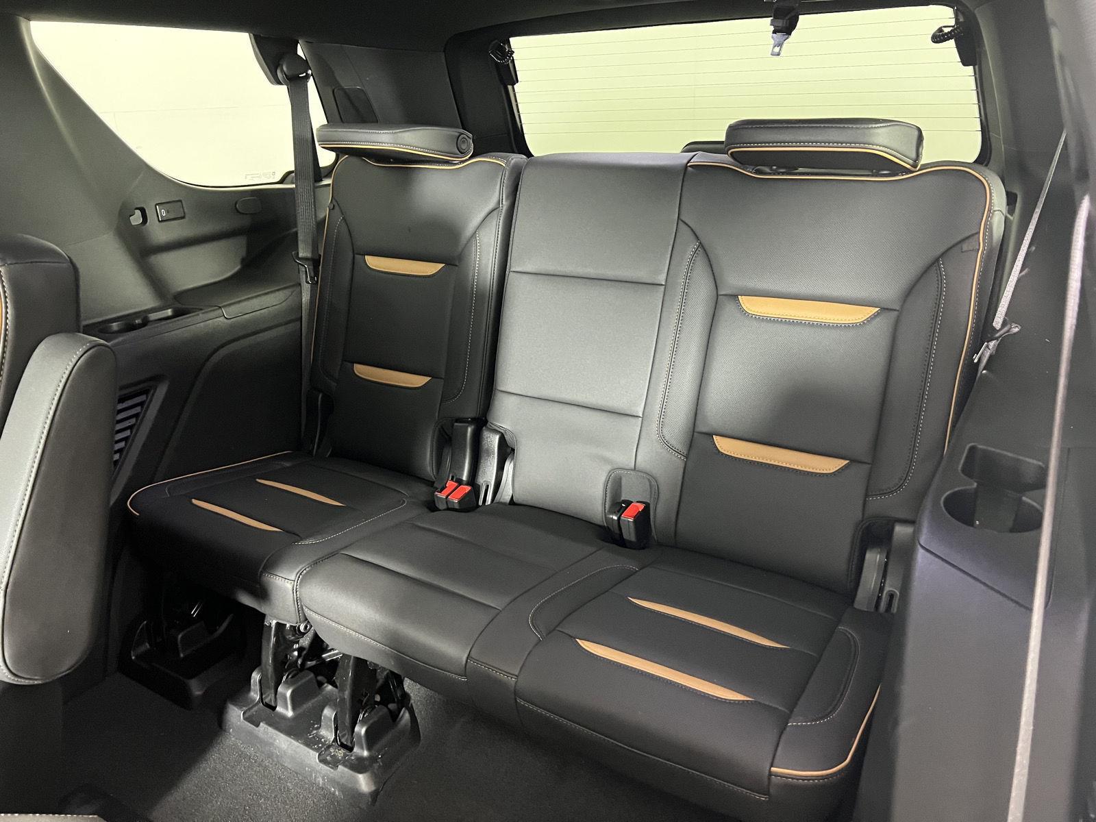 Used 2023 Summit White GMC AT4 image 27