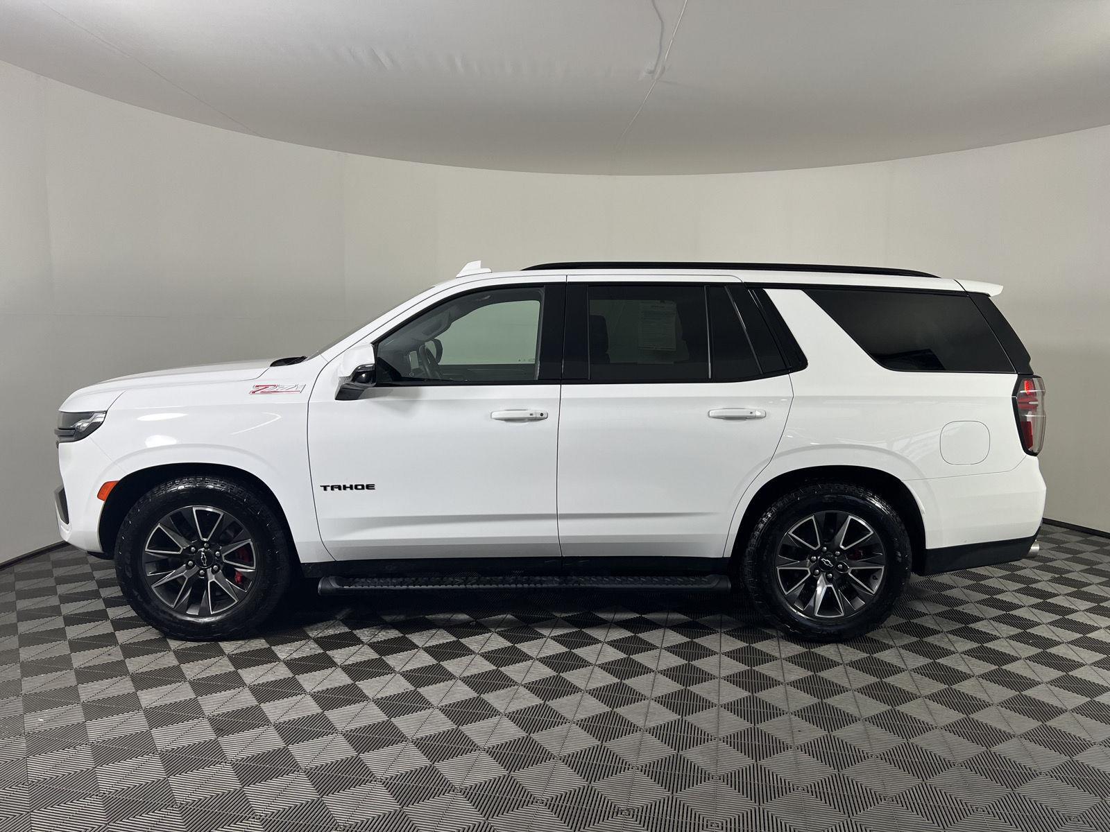 Used 2022 Summit White Chevrolet Z71 image 32