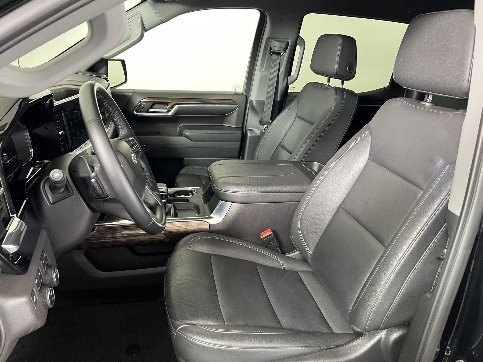 Used 2024 Black Chevrolet LT Trail Boss image 4