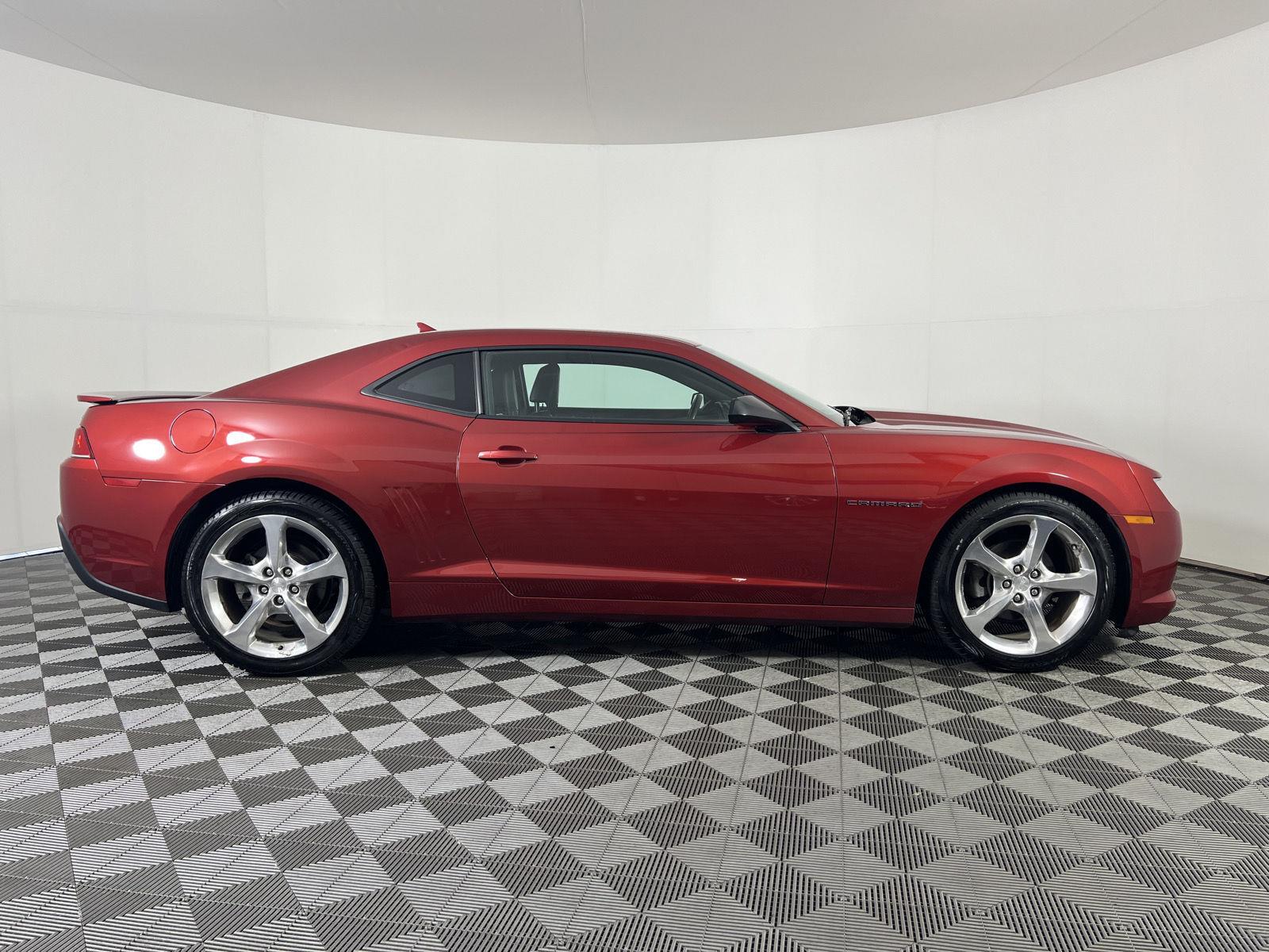 Used 2014 Red Rock Metallic Chevrolet LT image 20