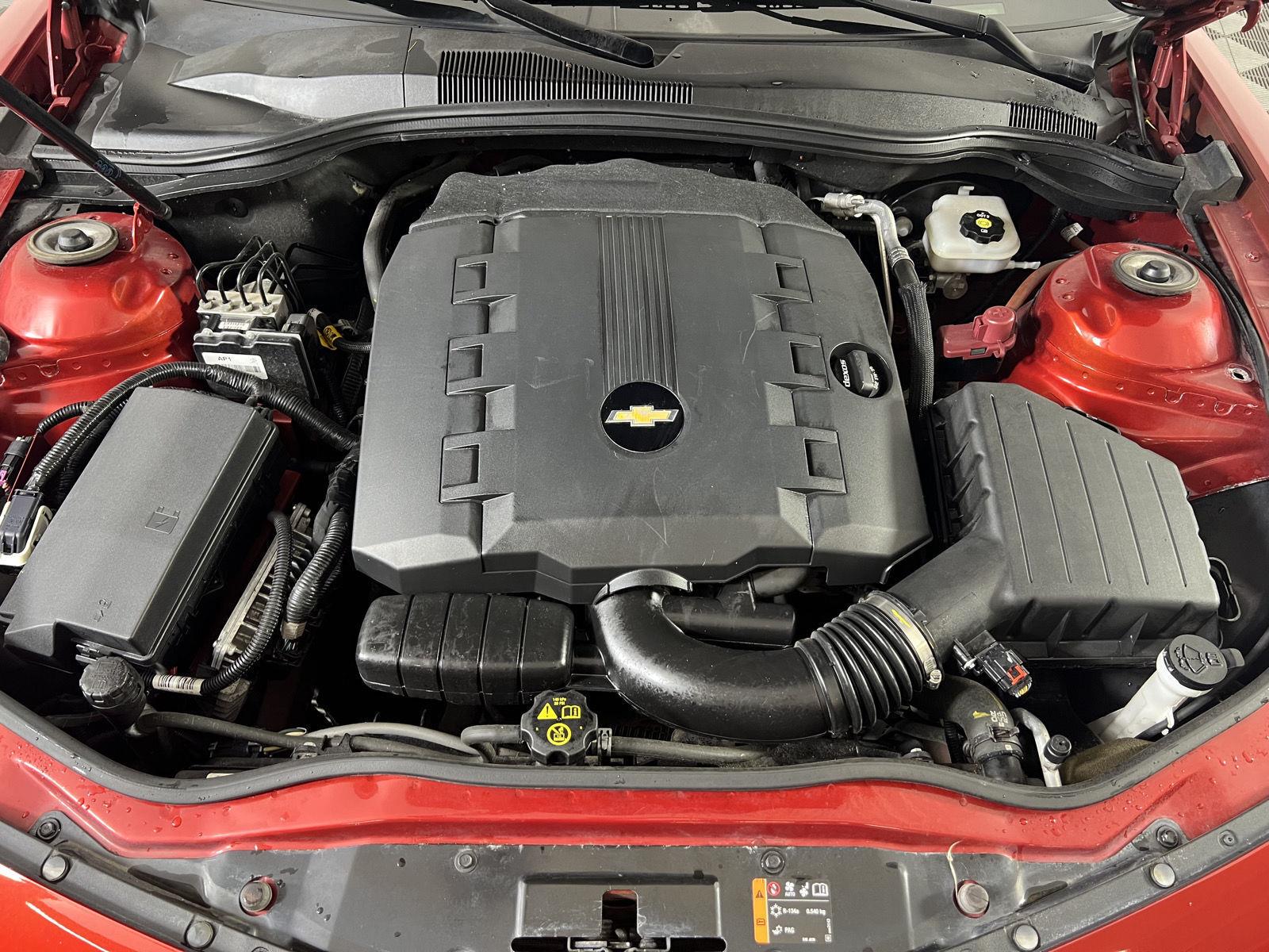 Used 2014 Red Rock Metallic Chevrolet LT image 27