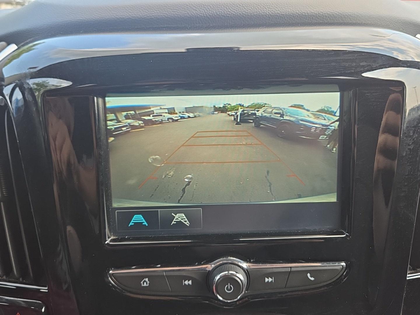 Used 2019 Pepperdust Metallic Chevrolet LT Cloth image 5