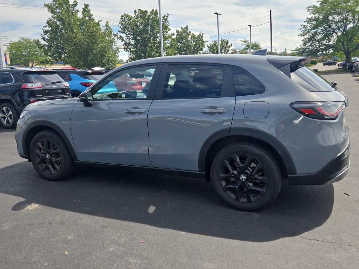 Used 2024 Urban Gray Pearl Honda Sport image 3