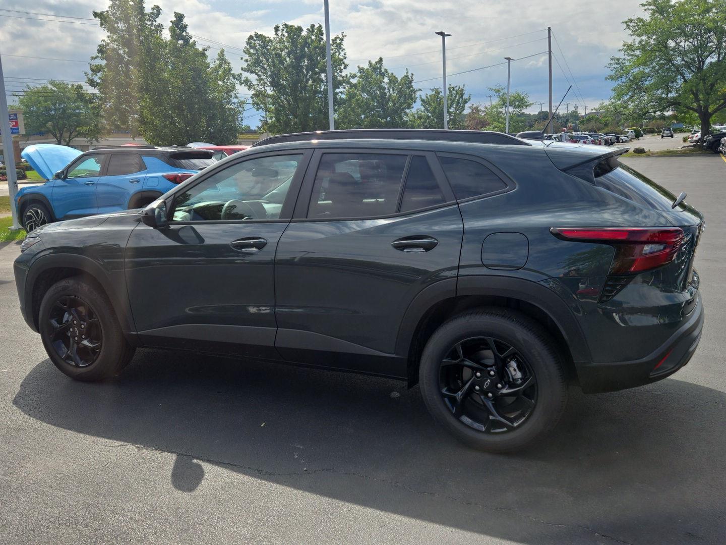 New 2026 Gray CHEVROLET LT image 26