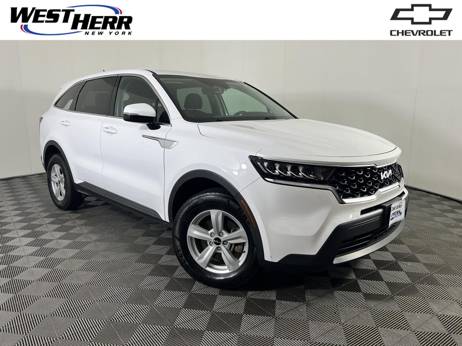  2023 Kia Sorento LX AWD   