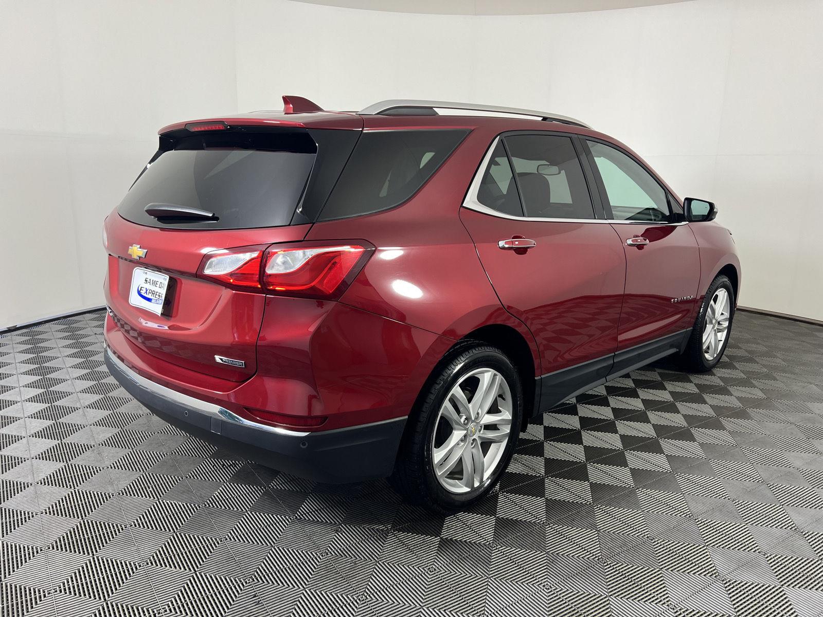Used 2018 Cajun Red Tintcoat Chevrolet Premier image 26