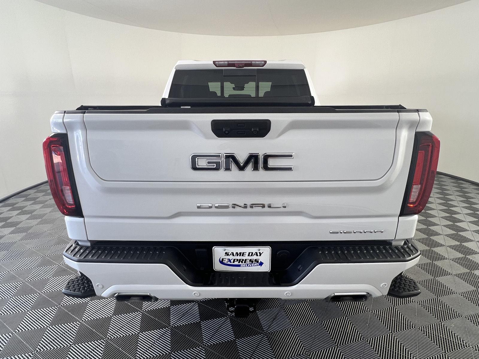 Used 2024 White Frost Tricoat GMC Denali Ultimate image 36