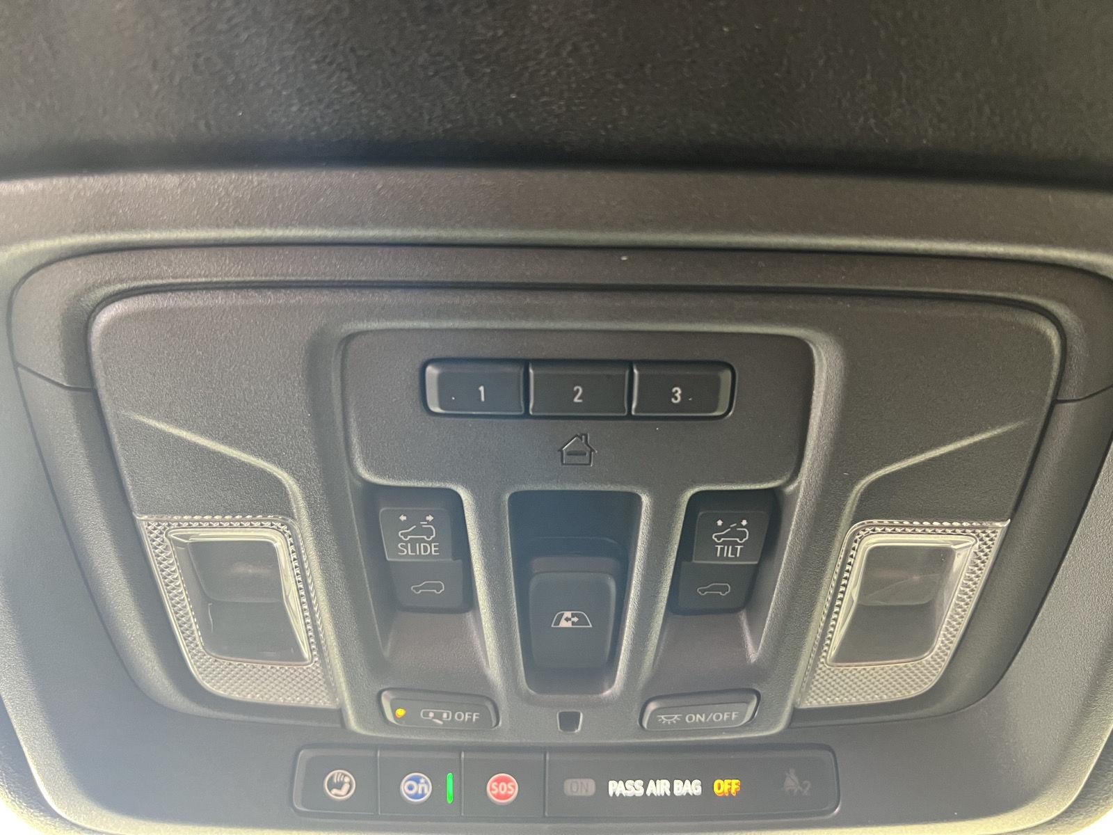 Used 2024 White Frost Tricoat GMC Denali Ultimate image 20