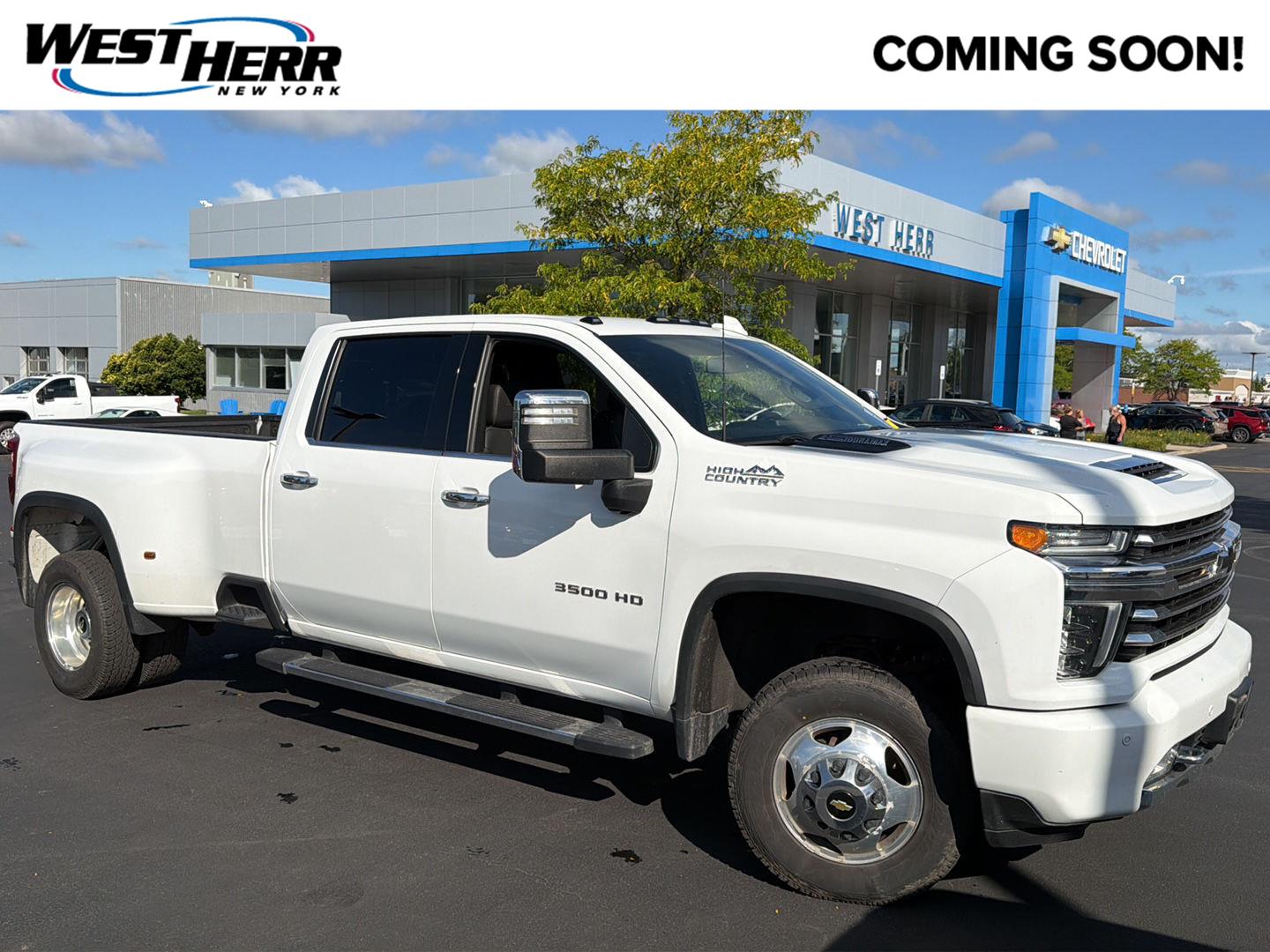 Summit White 2022 Chevrolet Silverado 3500HD Pickup Truck Four-Wheel Drive Automatic