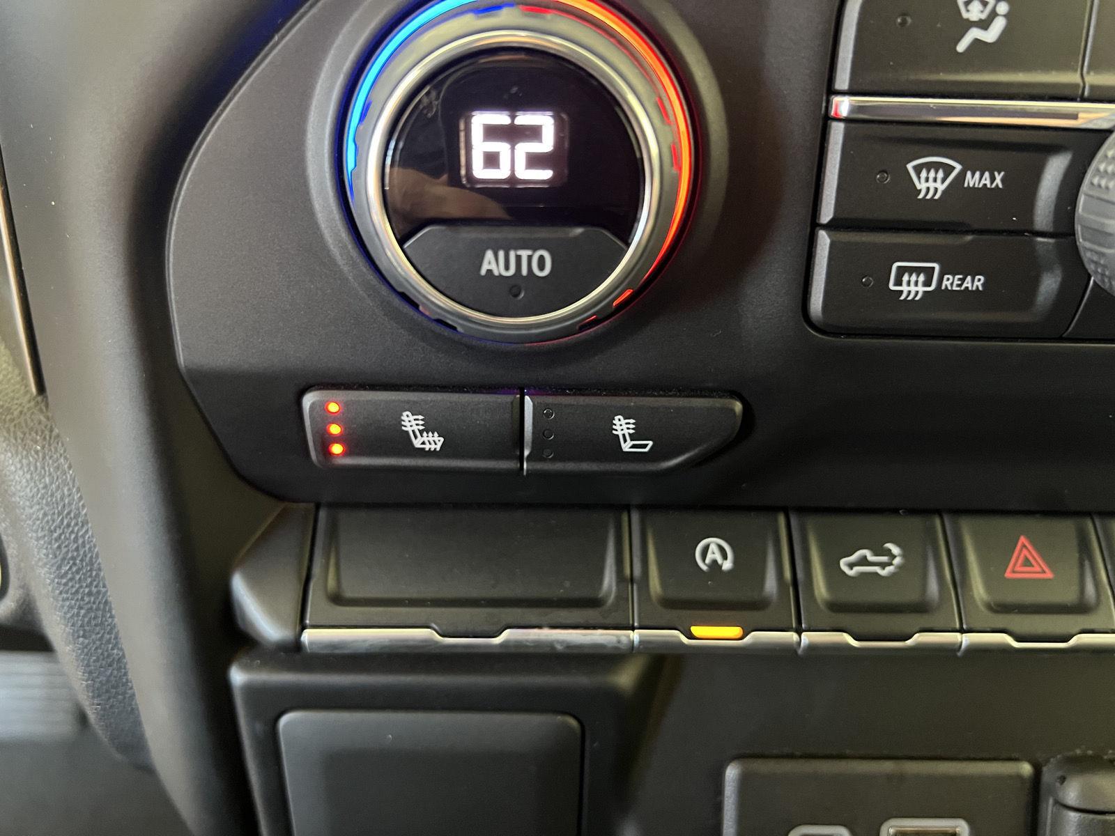 Used 2022 Shadow Gray Metallic Chevrolet LT image 17