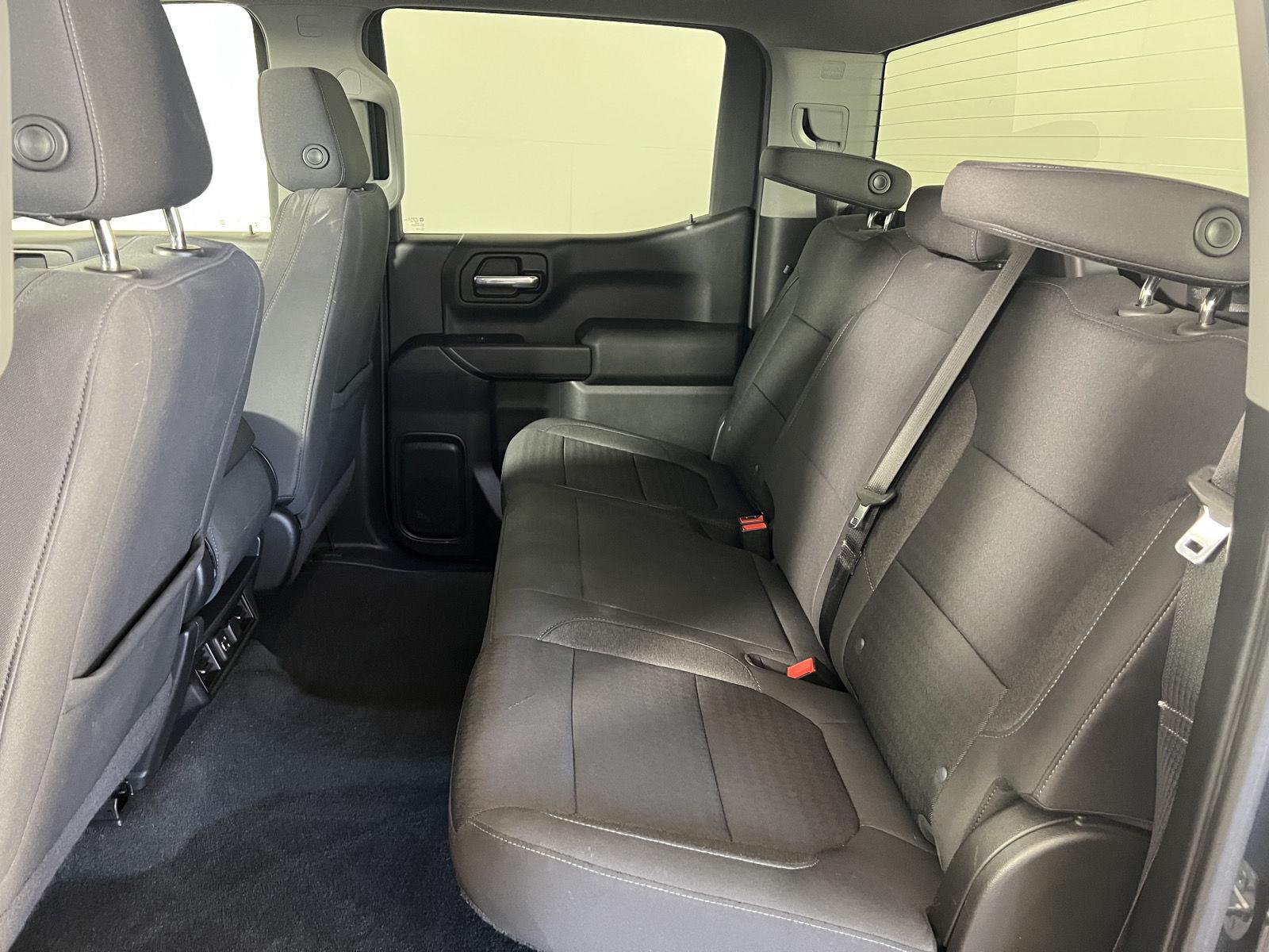 Used 2022 Shadow Gray Metallic Chevrolet LT image 19