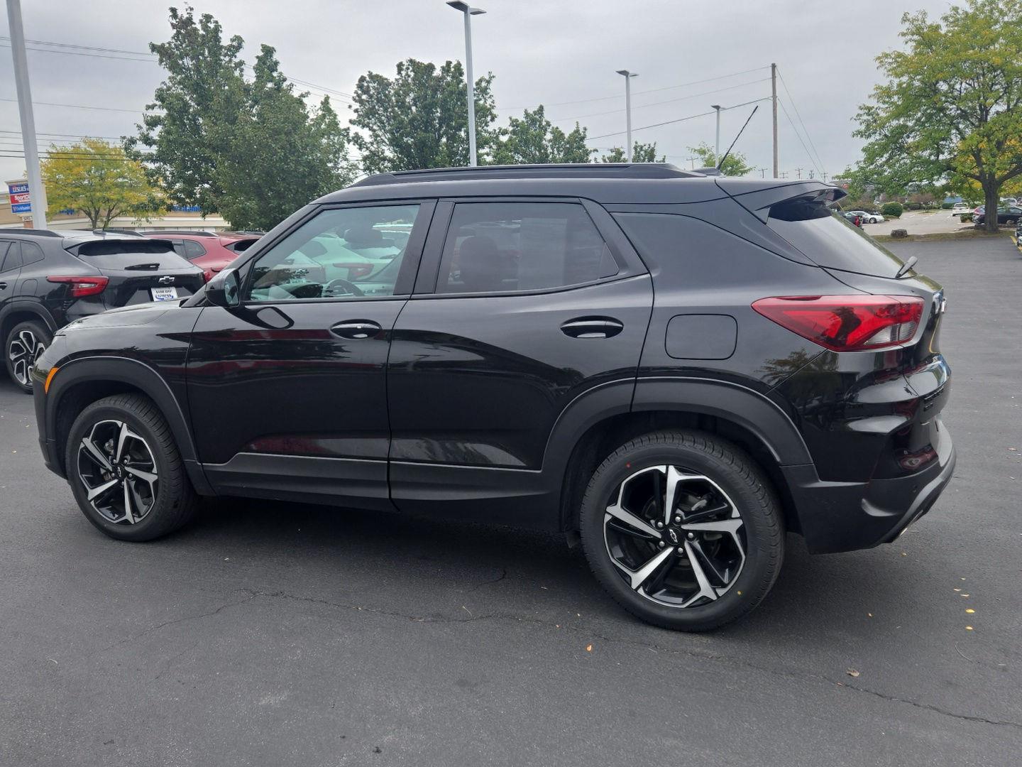 Used 2023 Mosaic Black Metallic Chevrolet RS image 4