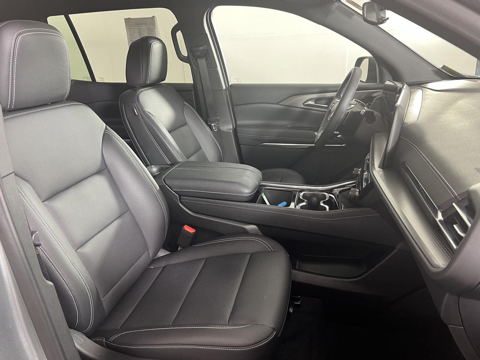 Used 2025 Sterling Gray Metallic Chevrolet AWD LT image 25