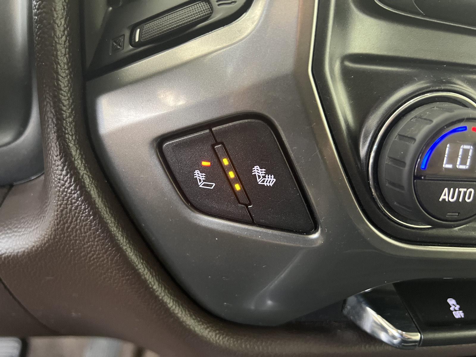 Used 2015 Rainforest Green Metallic Chevrolet LT image 17