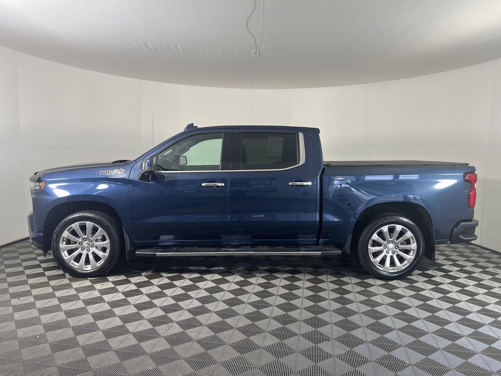 Used 2019 Northsky Blue Metallic Chevrolet High Country image 29