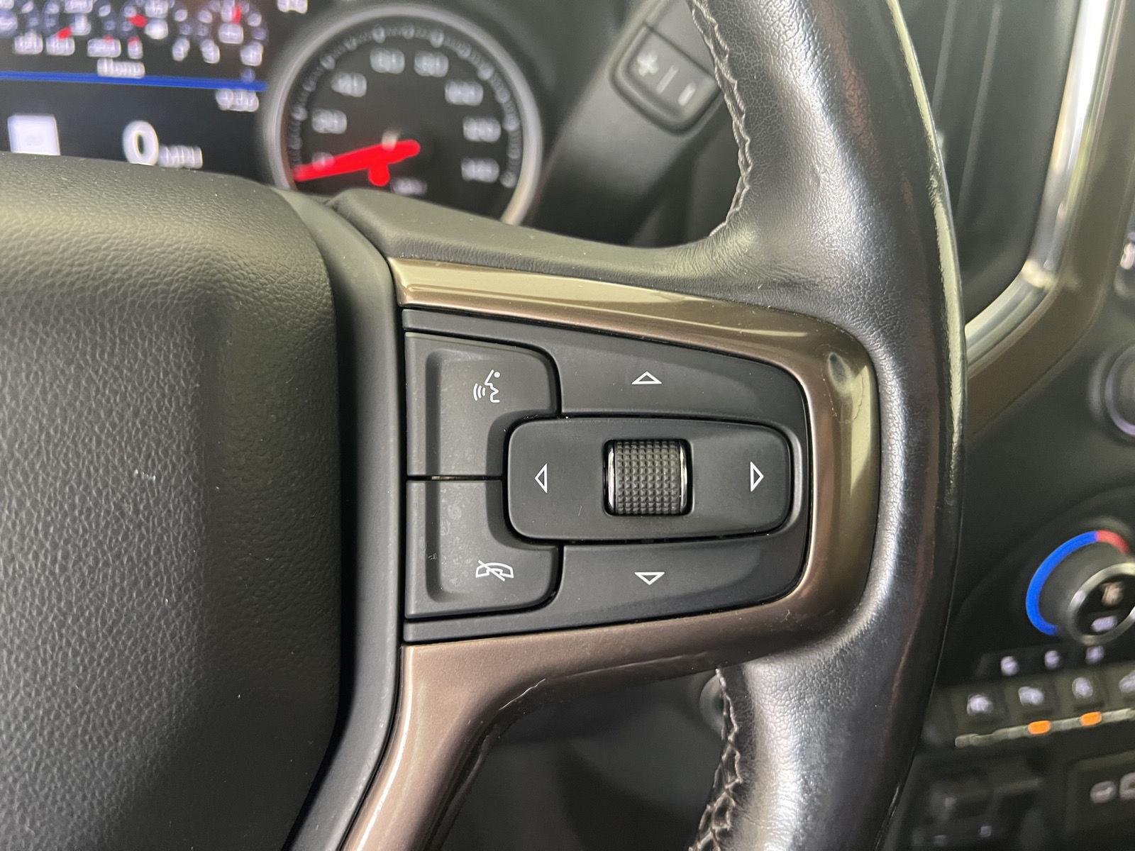Used 2019 Northsky Blue Metallic Chevrolet High Country image 12
