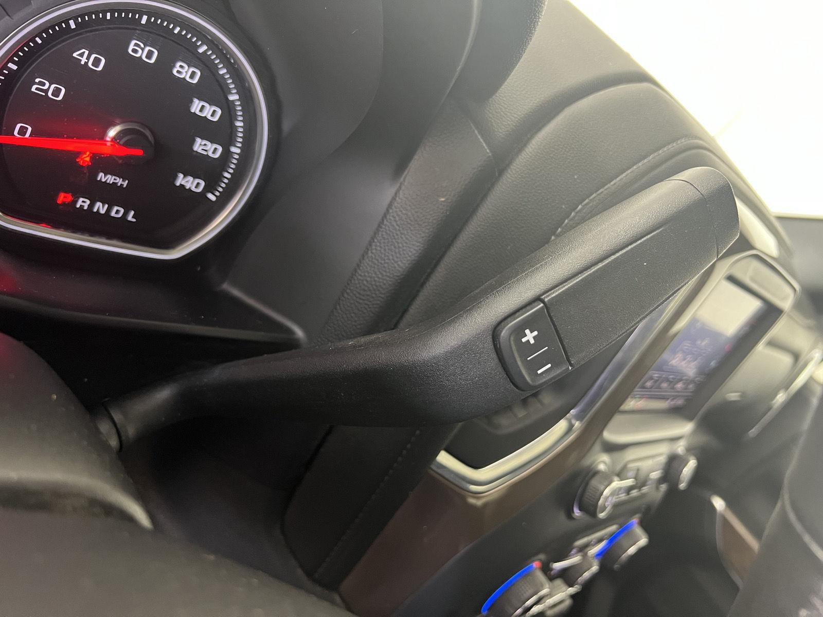 Used 2019 Northsky Blue Metallic Chevrolet High Country image 20