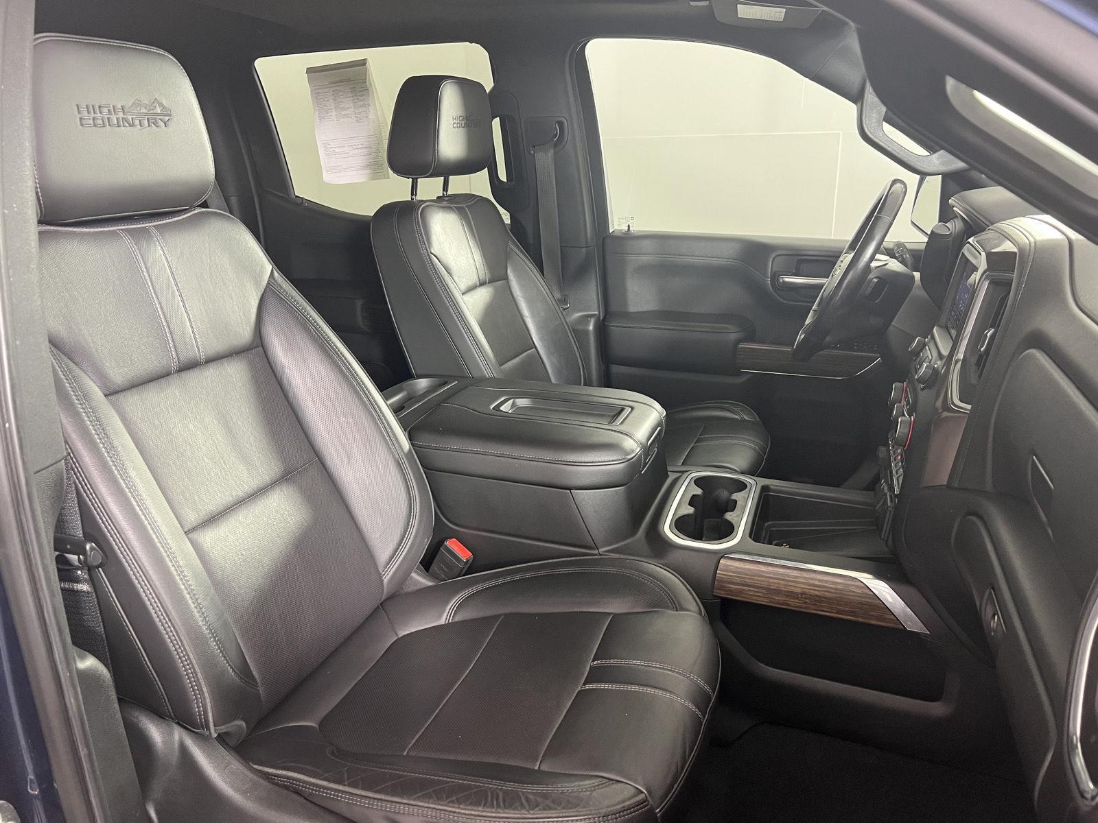 Used 2019 Northsky Blue Metallic Chevrolet High Country image 24
