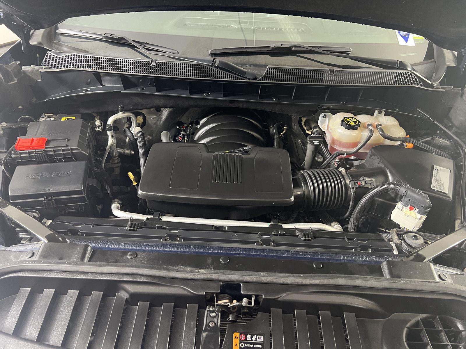 Used 2019 Northsky Blue Metallic Chevrolet High Country image 32