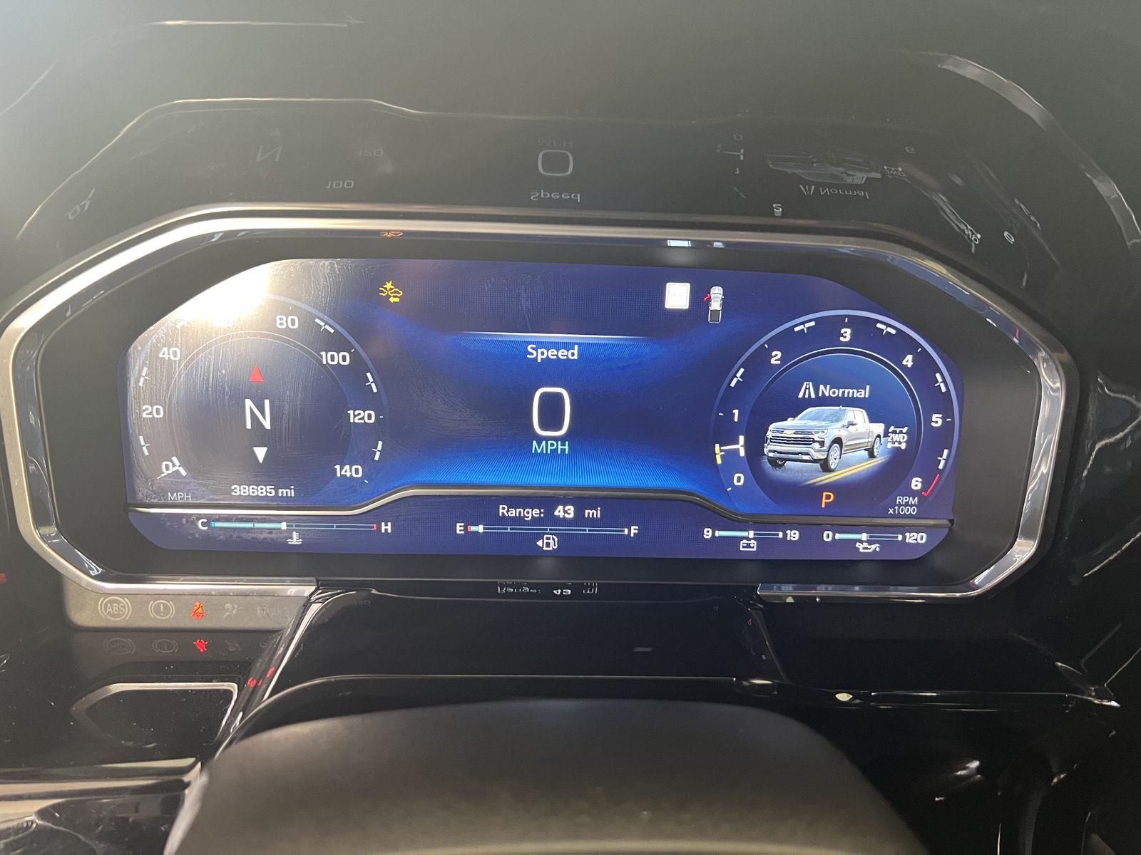 Used 2023 Summit White Chevrolet RST image 12