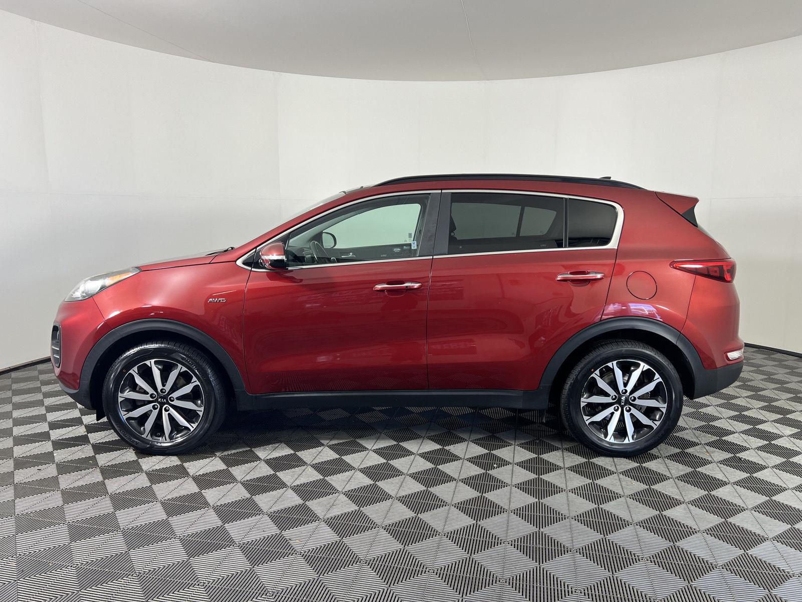 Used 2019 Hyper Red Kia EX image 29