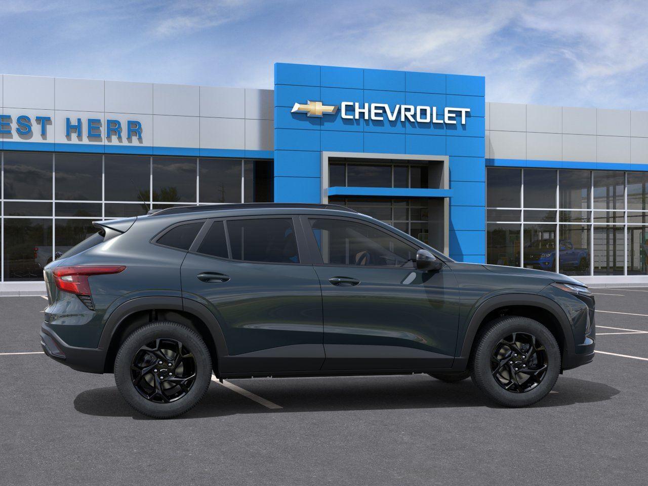 New 2026 Gray CHEVROLET LT image 5