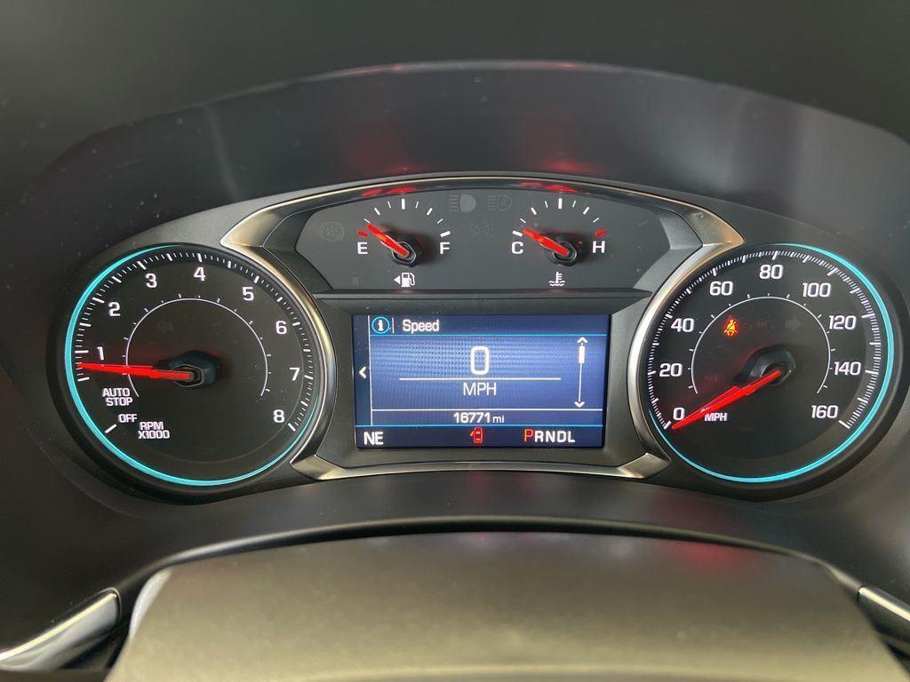 Used 2024 Sterling Gray Metallic Chevrolet LT image 11
