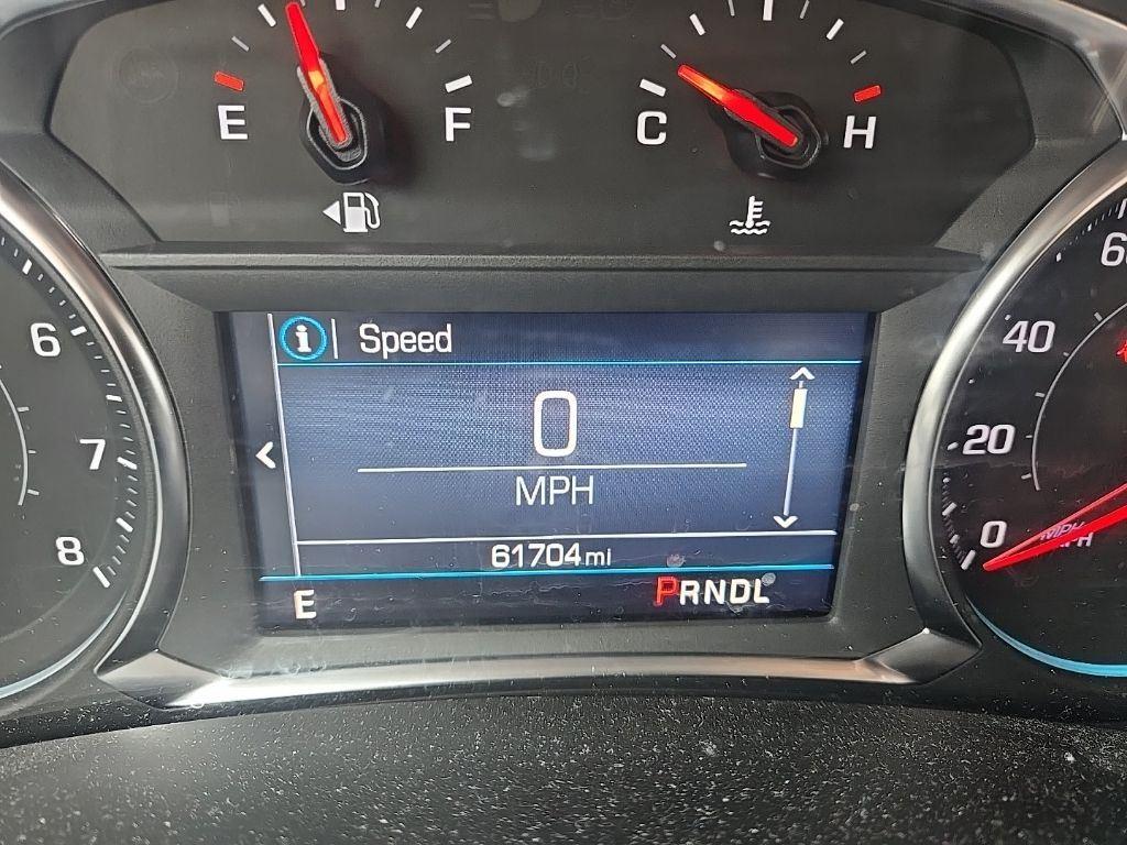 Used 2024 Sterling Gray Metallic Chevrolet LT image 4