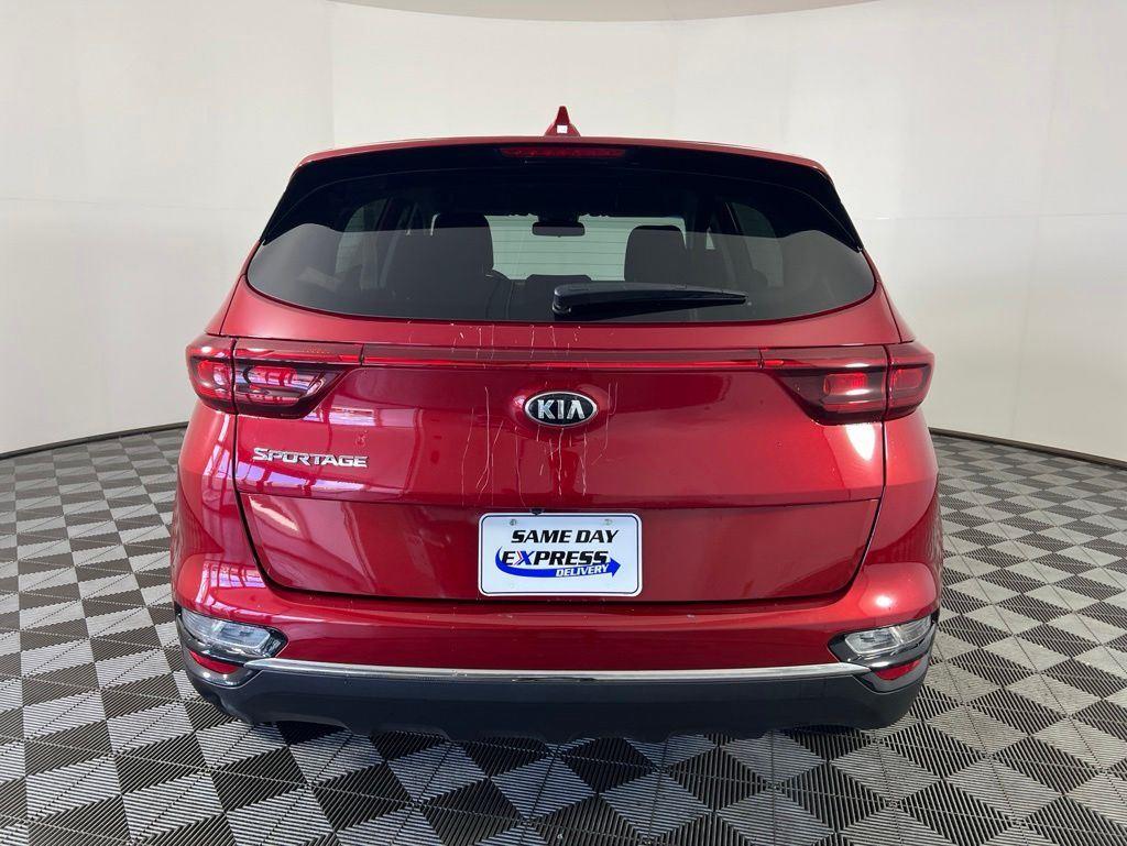 Used 2020 Red Kia LX image 23