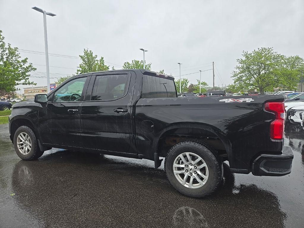 Used 2019 Black Chevrolet RST image 4