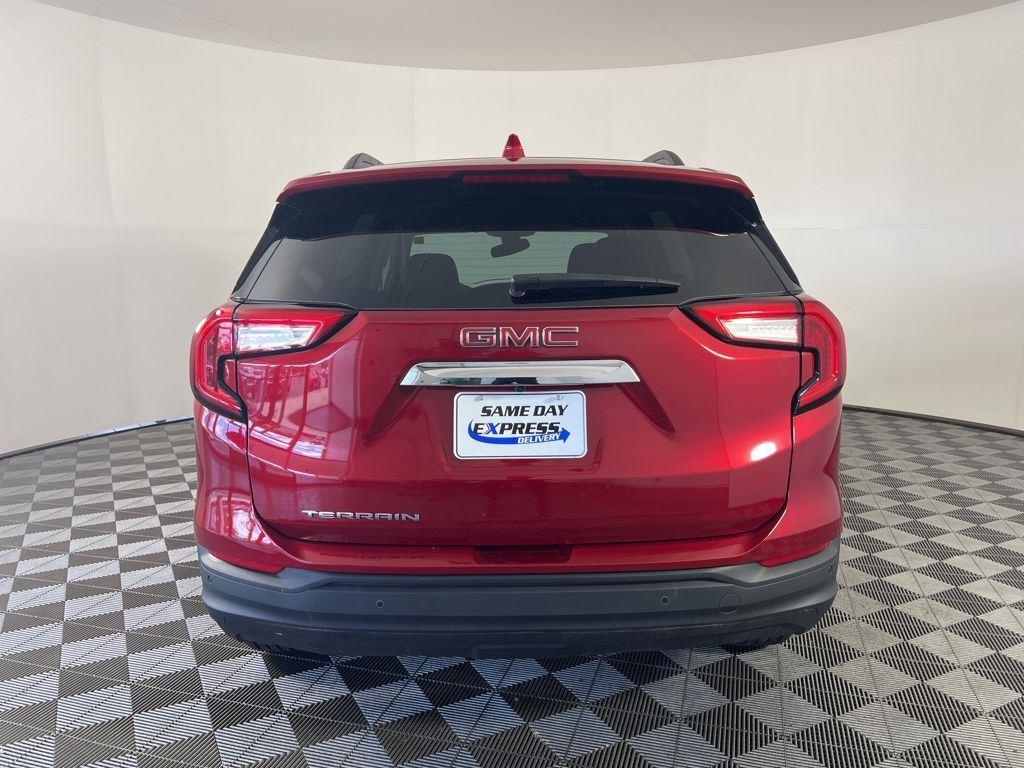 Used 2023 Volcanic Red GMC SLE image 25