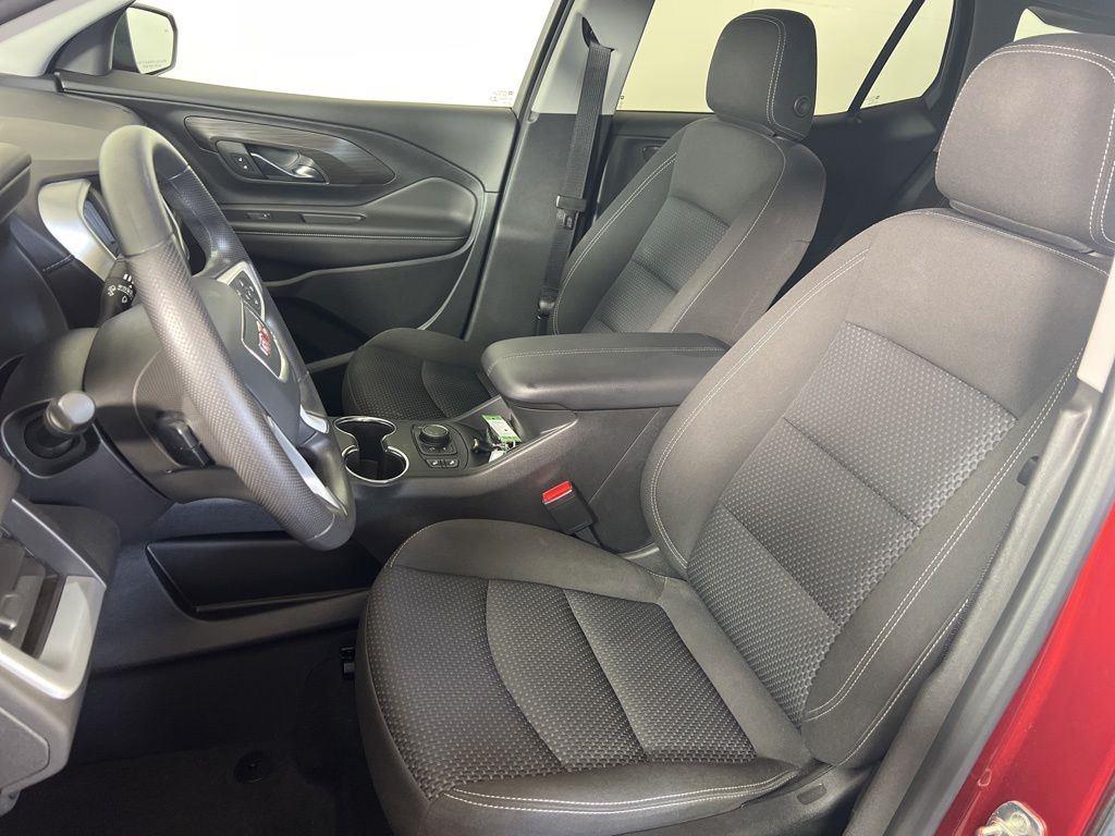 Used 2023 Volcanic Red GMC SLE image 5