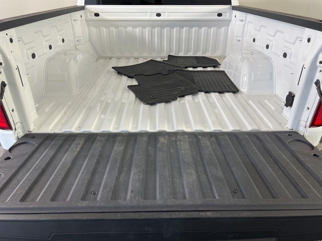 Used 2022 Summit White Chevrolet RST image 25