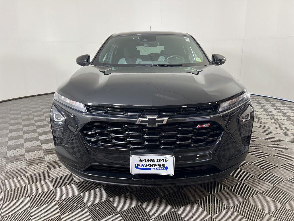 Used 2024 Black Metallic Chevrolet 1RS image 29