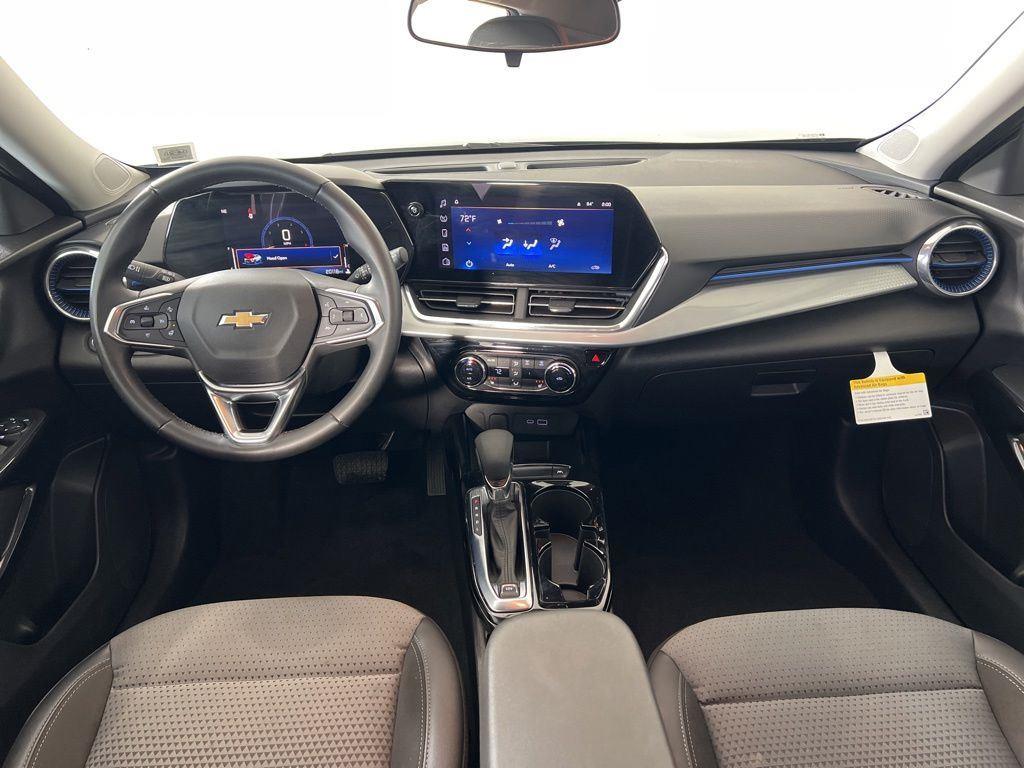 Used 2024 Sterling Gray Metallic Chevrolet LT image 19