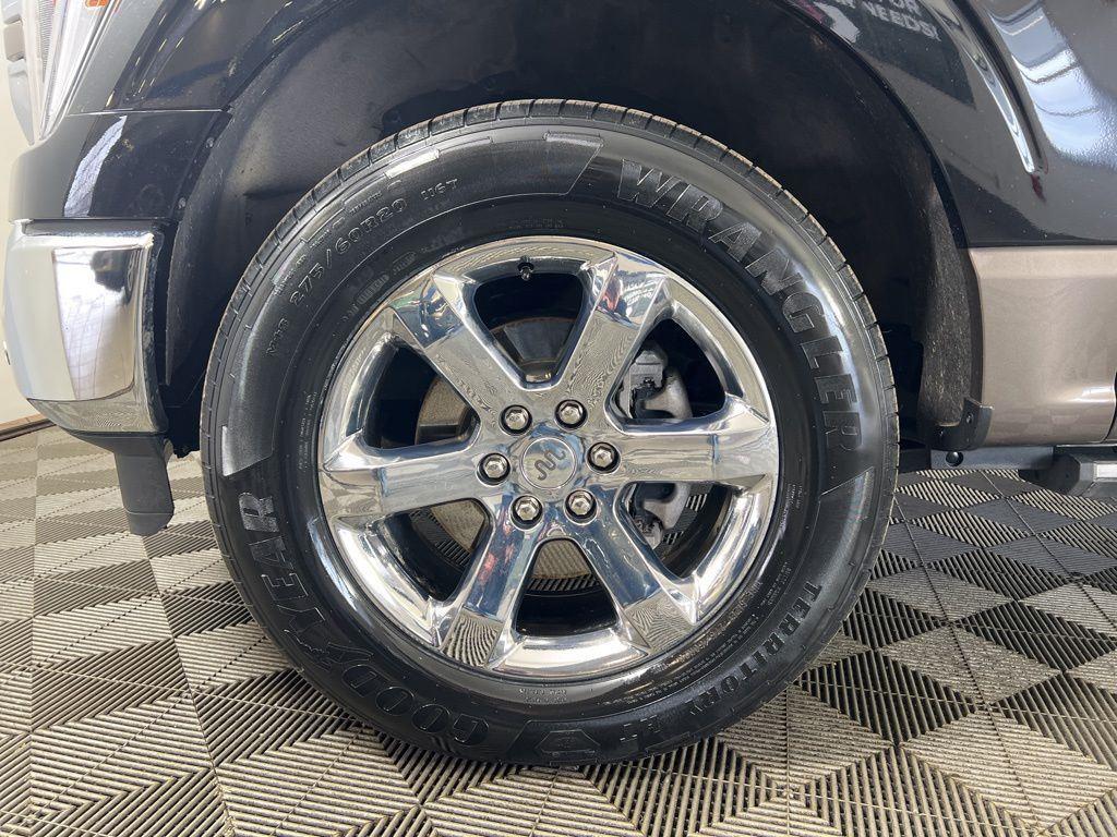 Used 2022 Brown Ford King Ranch image 33