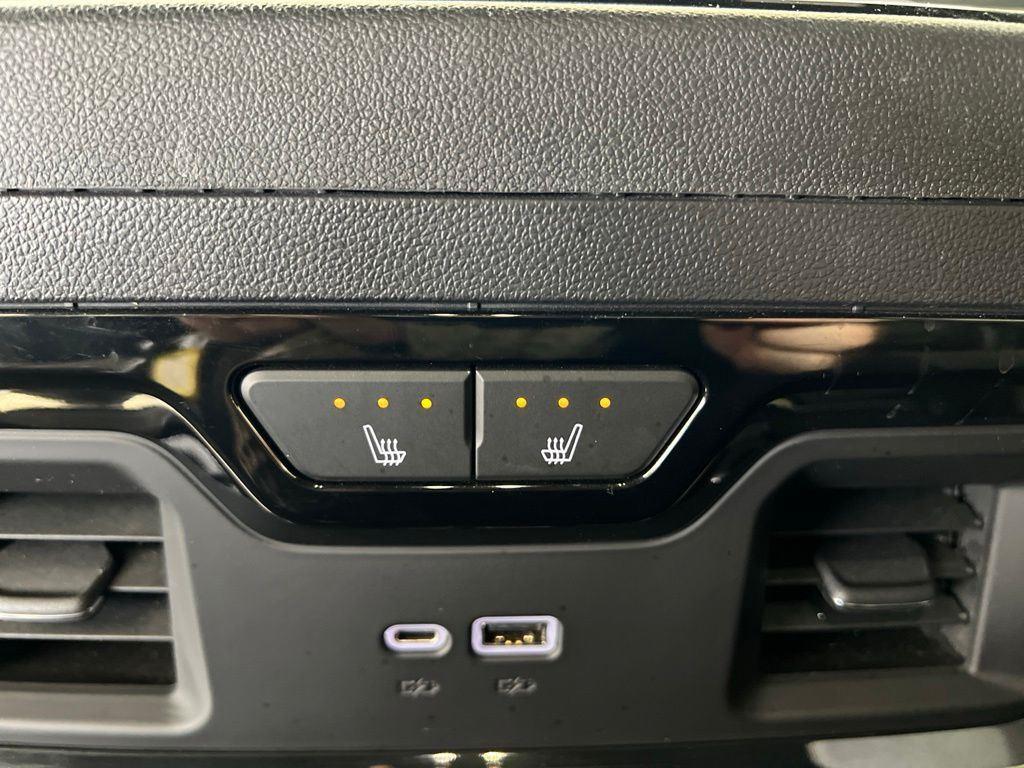 Used 2023 Black Chevrolet ZR2 image 20