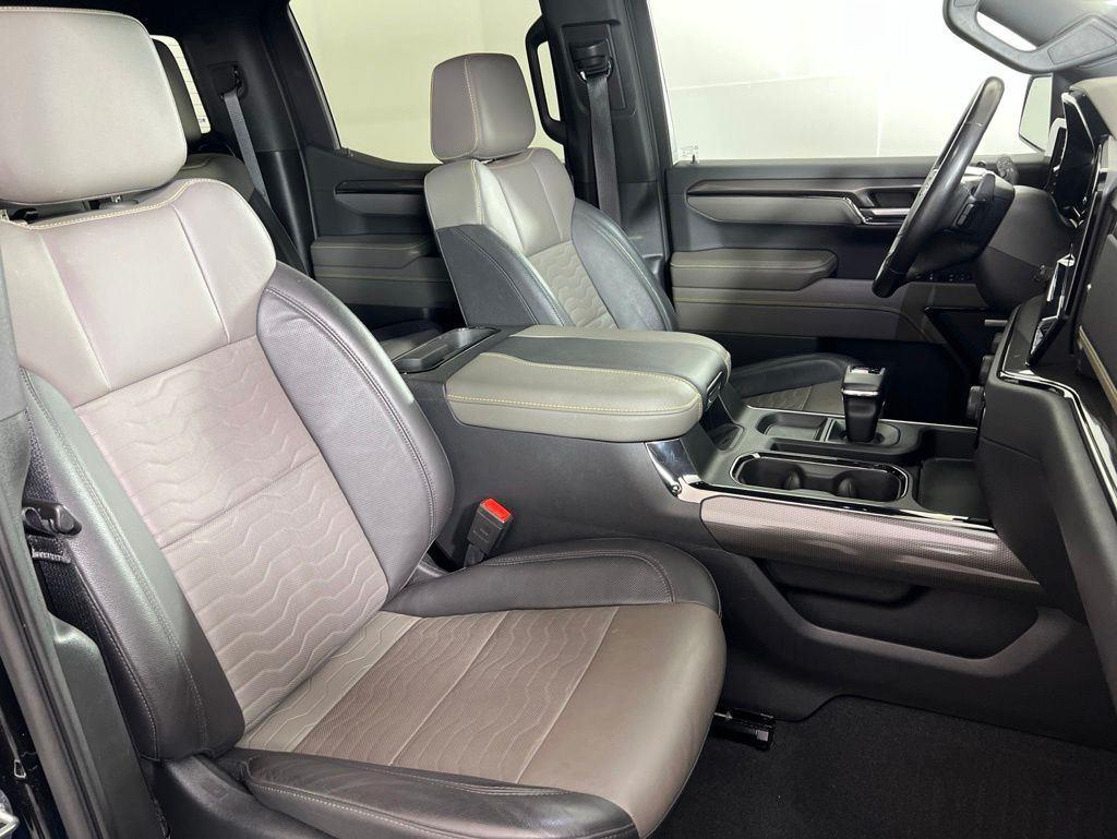Used 2023 Black Chevrolet ZR2 image 22